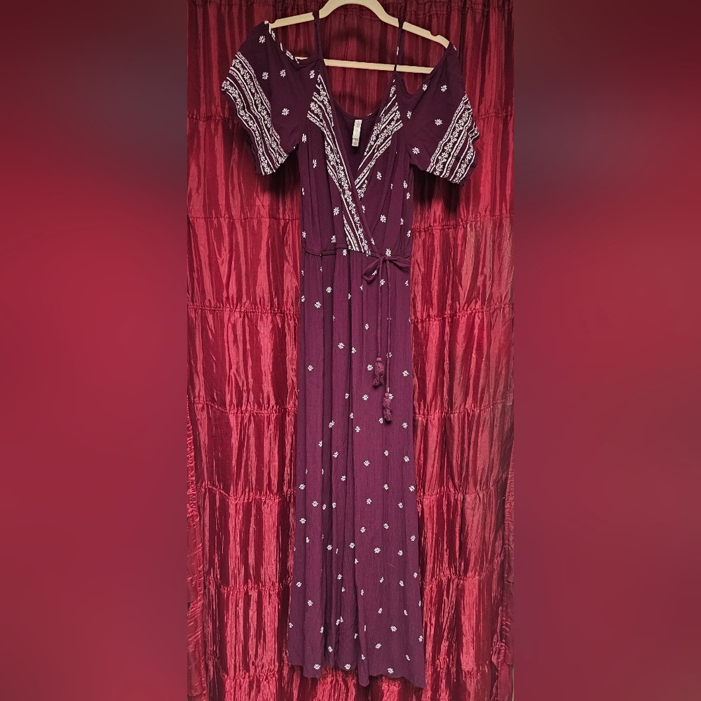Xhilaration Plum Floral Maxi Dress